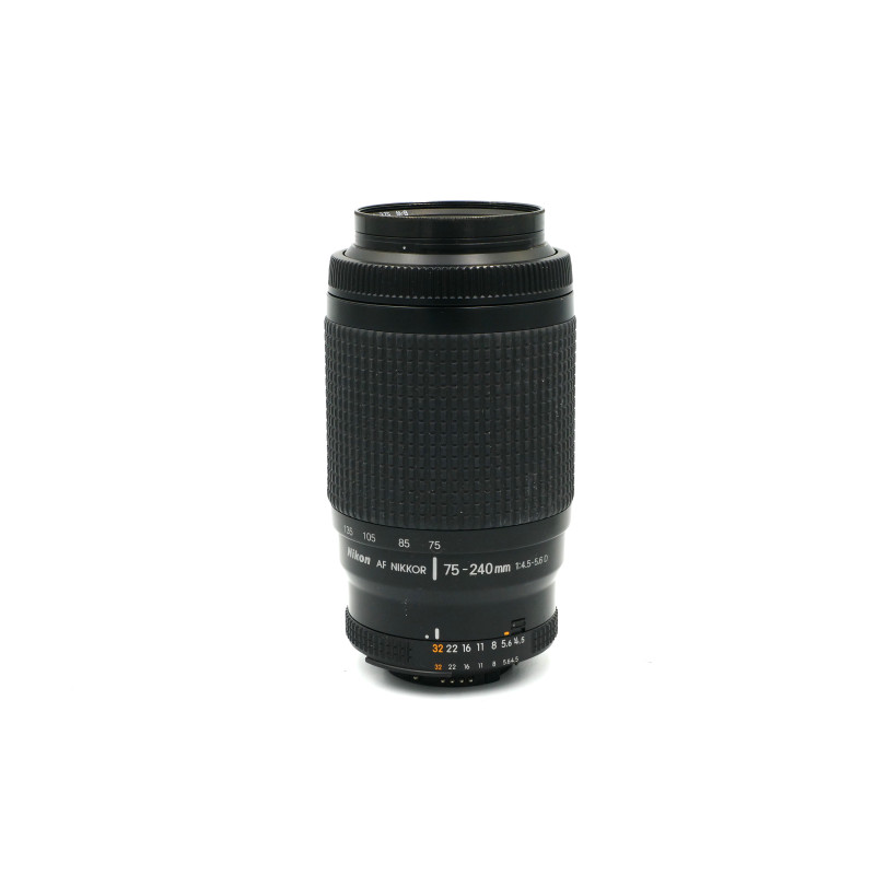 Objetivo AF Nikkor 75-240mm f4.5-5.6 D
