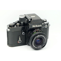 Cámara SLR Nikon F2 con...