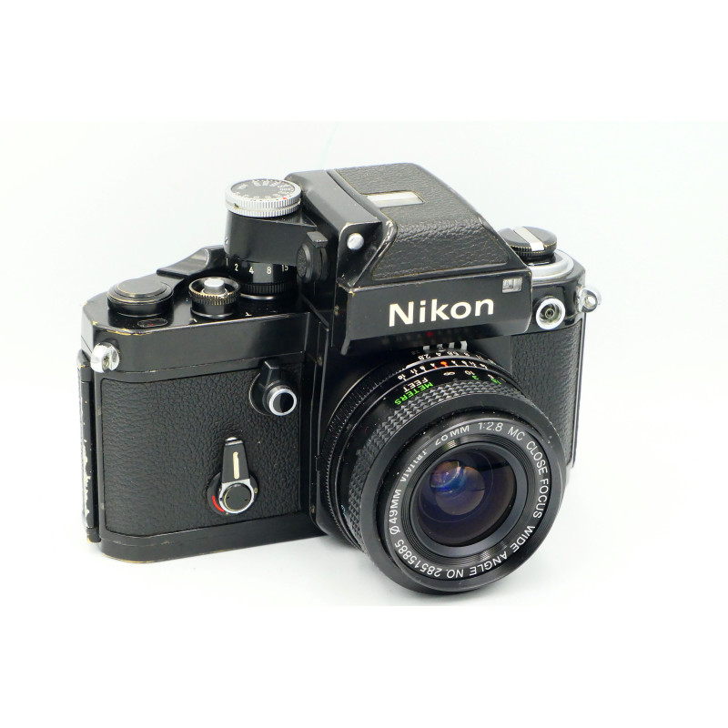 Cámara SLR Nikon F2 con Vivitar 28mm f2.8- Artículo segunda mano