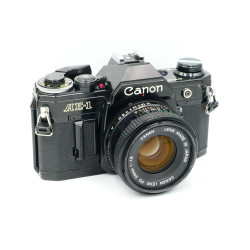 Cámara SLR Canon AE-1 con...