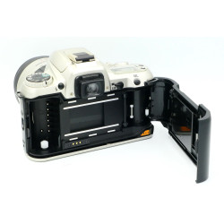 Cámara analógica Pentax MZ-7 con 28-80mm f3.6-5.6  - Artículo segunda mano