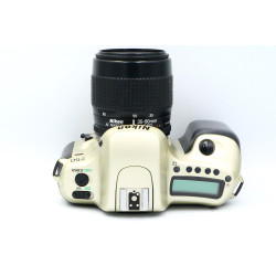 Cámara analógica Nikon F50 con 35-80mm f4-5.6D - Artículo segunda mano