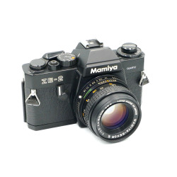 Cámara SLR  Mamiya ZE-2...