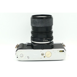 Cámara SLR Minolta X-300 con  28-70mm 3.5-4.8 - Artículo segunda mano