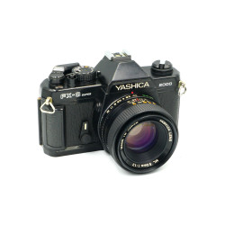 Cámara SLR Yashica FX-3...