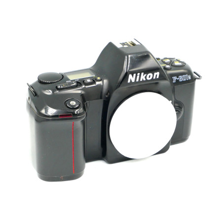 Cámara SLR Nikon F-601m (sólo cuerpo) - Artículo Segunda mano