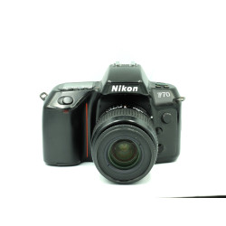 Cámara SLR Nikon F70 con Nikkor 35-80mm f4-5.6 - Artículo segunda mano