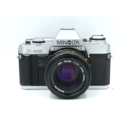 Cámara SLR Minolta X-300 con 50mm 1.7 y Motor Jessop - Artículo segunda mano