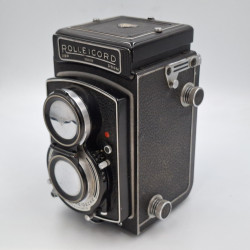 Cámara TLR Rolleicord con objetivo Xenar 75mm f/3.5