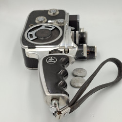 Cámara de cine Bolex Paillard D8L con objetivos Yvar - Artículo segunda mano