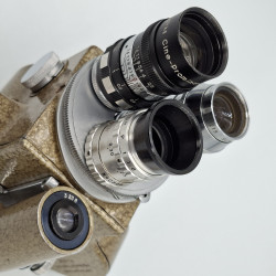 Cámara de cine Emel con objetivos Berthiot, Schneider y Kowa