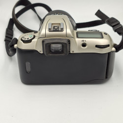 Cámara SLR Nikon F-60 con objetivo Nikkor 28-105mm - Artículo segunda mano
