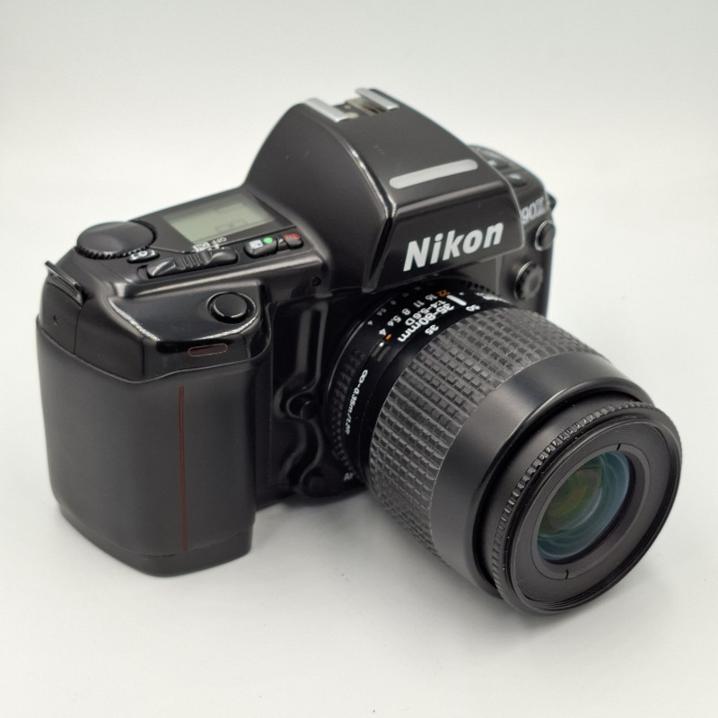 Cámara SLR Nikon F90X con objetivo Nikkor 35-80mm D - Artículo segunda mano