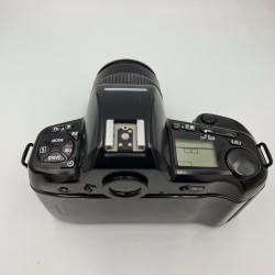 Cámara SLR Nikon F90X con objetivo Nikkor 35-80mm D - Artículo segunda mano