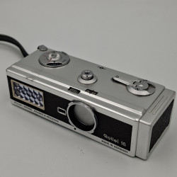 Cámara subminiatura Rollei 16 (1963)