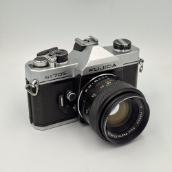 Kit completo Fujica ST705 con 3 objetivos y flash