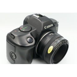 Cámara SLR Canon EOS 850 con Canon EF 50mm 1.8 - Artículo segunda mano