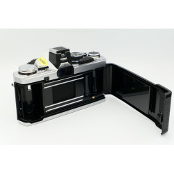 Cámara SLR Olympus OM-2 N + Zuiko Auto-S 50mm 1.8