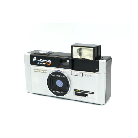 Cámara compacta Pocket Fujica Flash AW 110 - Artículo segunda mano