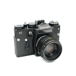 Cámara SLR Zenit 11 con...